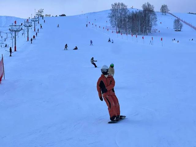 牙克石：大雪节气至 雪域盛景开