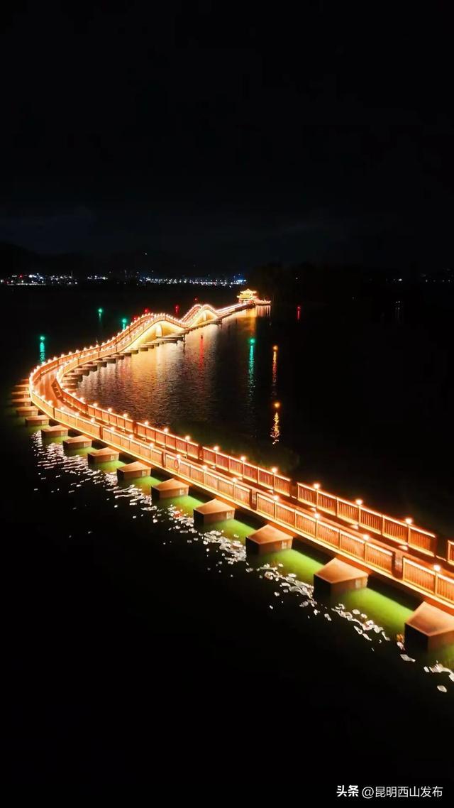 滇池开合浮桥｜横卧草海的“金龙”连通两岸