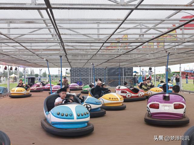 8天85.8万人次，小县城魅力十足