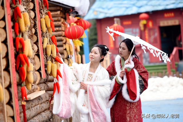 贵州六盘水：“南国雪乡”吸引各地游客打卡感受冬日浪漫与激情