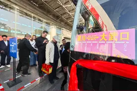 银川至石嘴山城际公交线路今日开通试营运图片