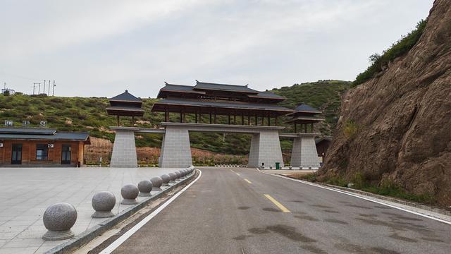 山西深度游—五寨荷叶坪