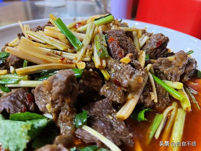 彩云之南的“拍照圣地”西双版纳，美食都是五彩的！