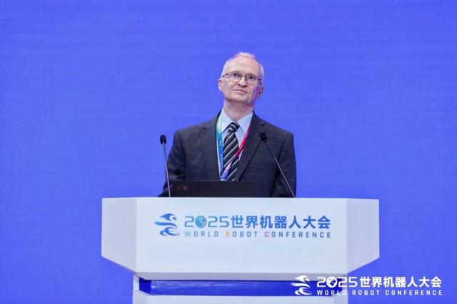 2025世界机器人大会主论坛大咖观点（二）