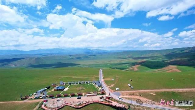 在甘加秘境，解锁草原、石林、雪峰的奇幻之旅！