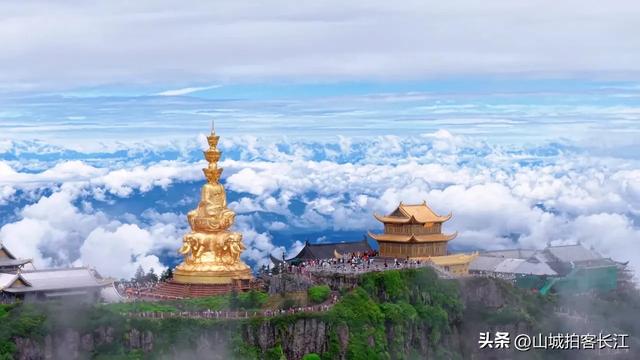 四川被大佛“庇佑”的城市，方言是正宗古蜀话，还有吃不够的美食