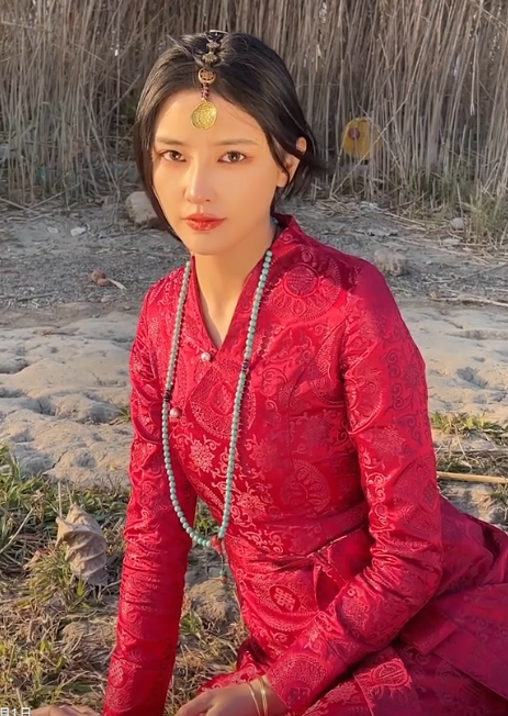 泪目！西藏女儿远嫁南京，2年没回娘家，妈妈都认不出来她了