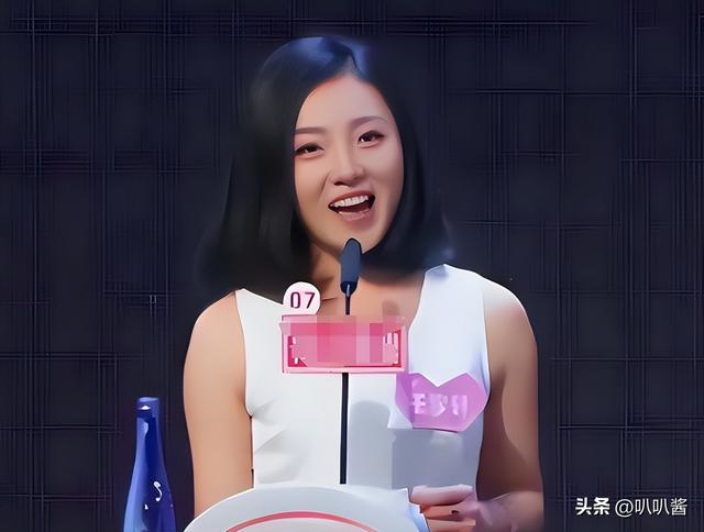 她在非诚勿扰上站五年，爆灯无数却不牵手，最终被主持人赶下台