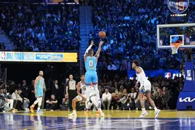 NBA全明星-库里决赛揽12分荣膺MVP 奥尼尔队轻取巴克利队夺冠图片