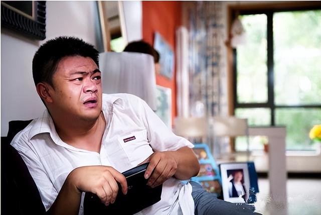 83岁高明的近况：自儿子高亮去世后	，儿媳已成他和妻子的晚年依靠