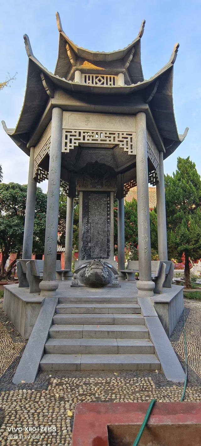 寻僧不见僧：大相国寺的禅意与尘嚣