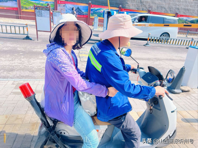 看见五台山 凡人凡事｜巡逻车变身“救护车” 游客致谢暖心人