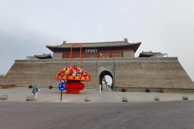 河北石家庄，寻访正定古城的九楼四塔八大寺