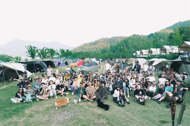 露营、垂钓……富阳这个村游客不断，越来越红火！