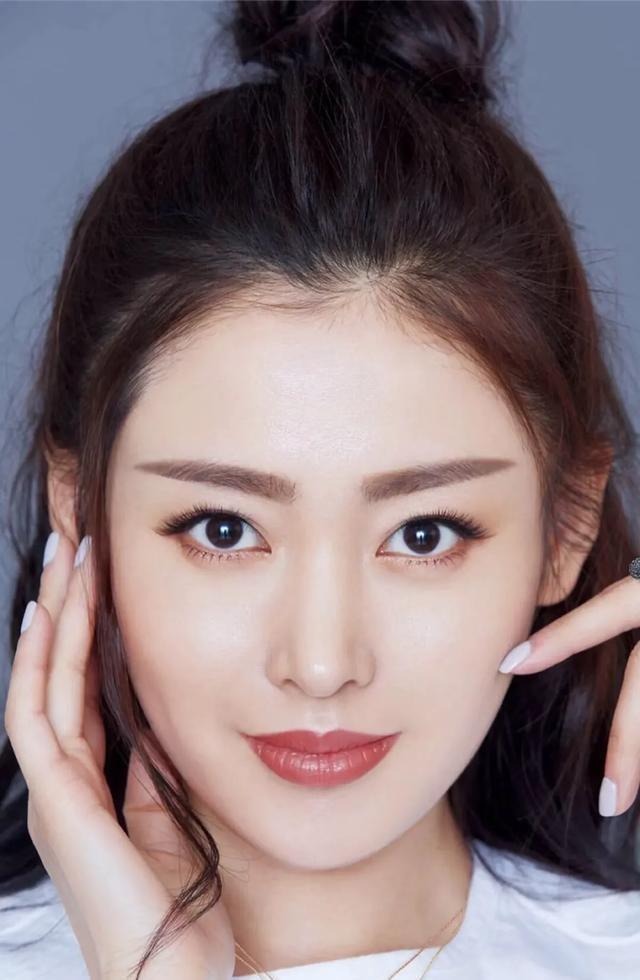 十位“90后”当红女星颜值排行，后两位难分伯仲，来看看都有谁呢