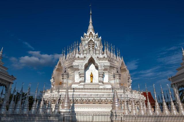 到云南游玩，去过这9个绝美古寺再离开吧！人气都超旺，祈福灵验