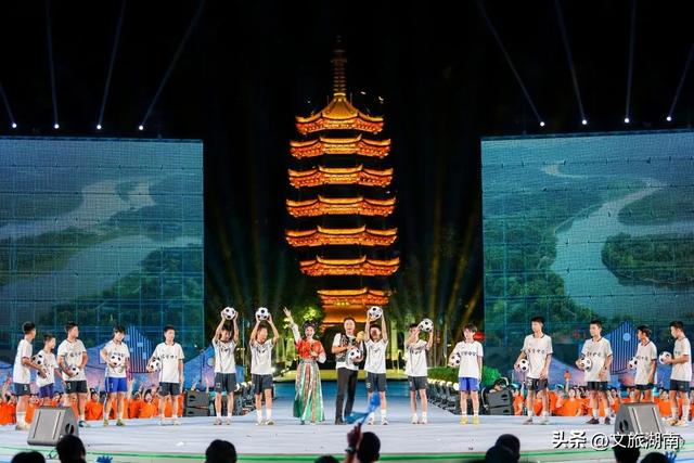 新华网:三湘四水唱村歌 文旅融合焕新声