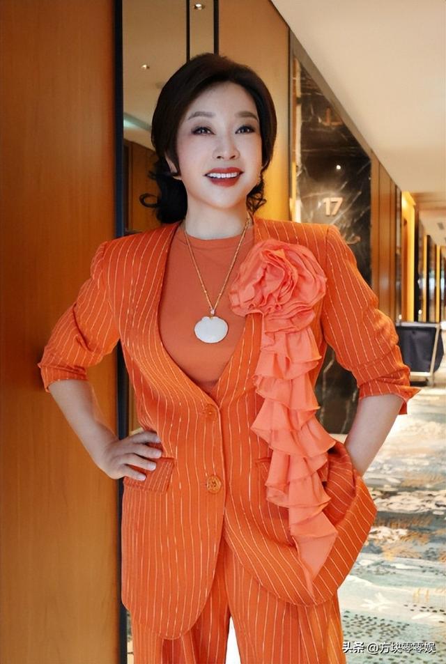 钱再多有什么用？75岁的“风流妖精”刘晓庆，已经走上另一条道路