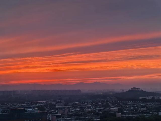 请签收！一份来自七夕限定“超级霞”的浪漫~