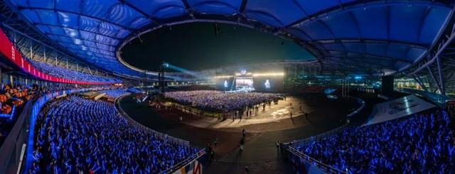 一个周末，“嘉”倍精彩