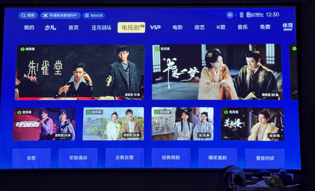 实测12款投影仪！2025投影仪性价比战神盘点！2K预算拿下4K体验！