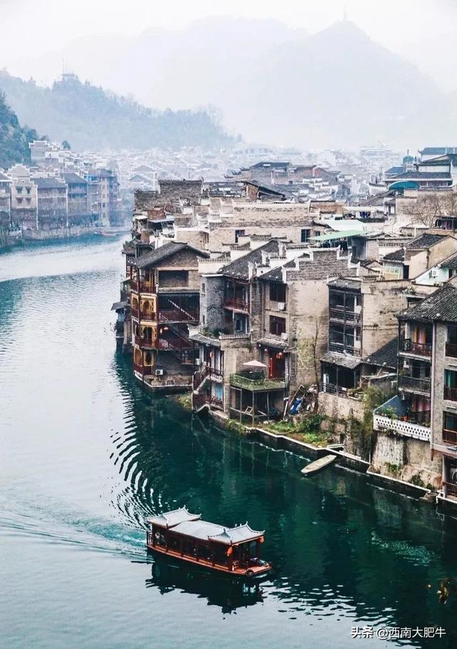 中国十大最美古镇,去了3个算你牛!你去过几个?