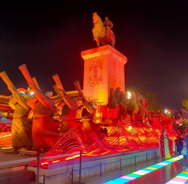 王林平随笔《一个筋斗翻到西安》