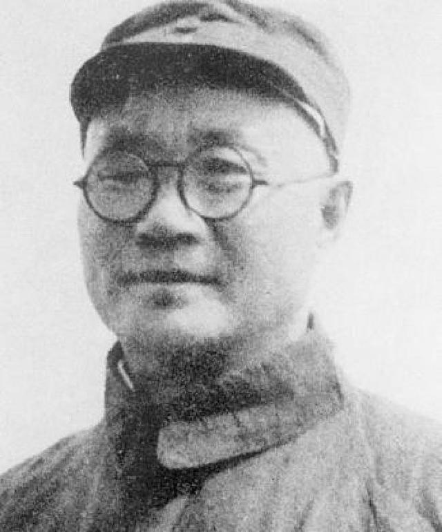 刘帅执掌二野多年，1958年被批判时，为何二野将领无人帮他讲话？