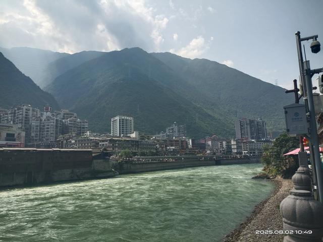 川西小环线之丹巴至康定，途径折多山