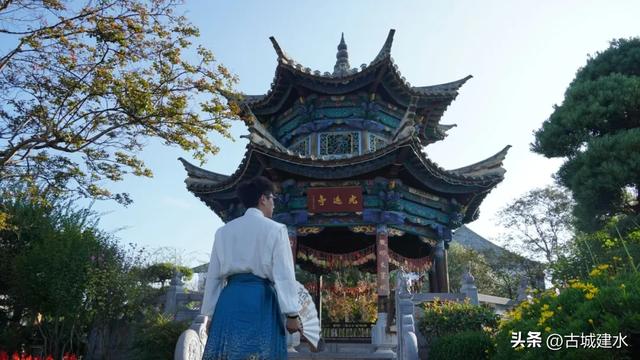 媒体达人畅游古城 沉浸式感受千年文化魅力