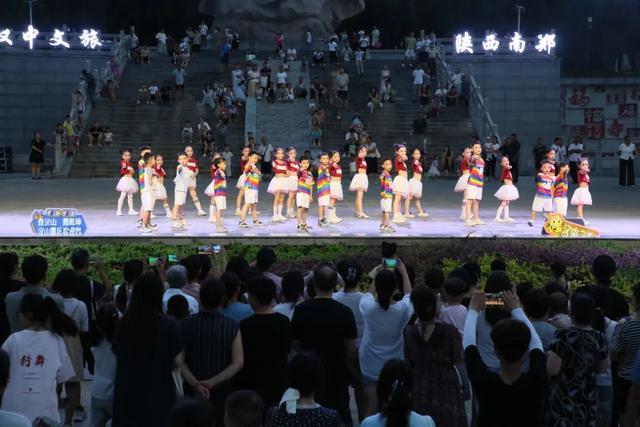 盛夏音浪！百名选手再度唱响2025汉中秦岭熊猫音乐嗨唱季→