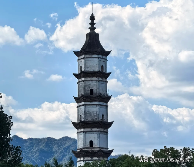 秋日来杭州800年“叶姓古村”吧，有江南慢生活，以及独特三玩法
