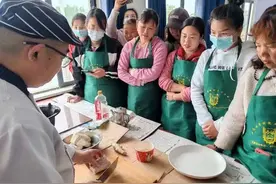 孝感卧龙乡卫东村“美厨娘”改变农村妇女生活方式图片