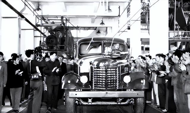 都是十四亿人口，印度每1000人仅34人有车，中国1000人中有多少？