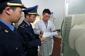 全国医保基金飞行检查多地“夜袭”医院，让违规“藏无可藏”图片