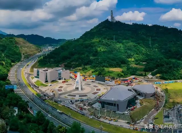 手握熊猫与 318 标签！雅安告别过路站，文旅融合谋出圈