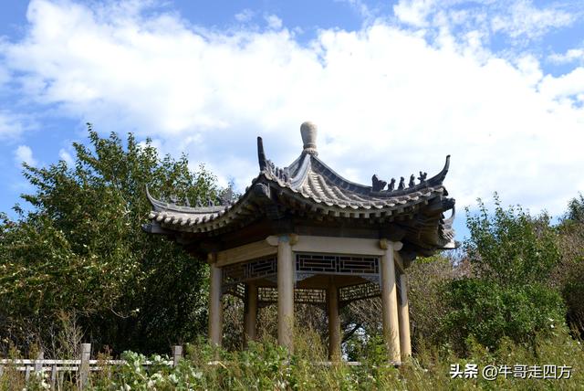 河北百草畔（中）：览尽三山舒望眼，行穿百草浣尘襟
