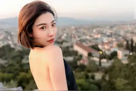 富贵！赌王前儿媳日本豪花17万做保养，离婚后带两女儿生活极滋润图片
