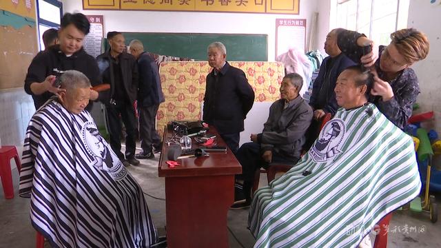 重阳节来临之际 贵州多地开展丰富多彩活动迎重阳节