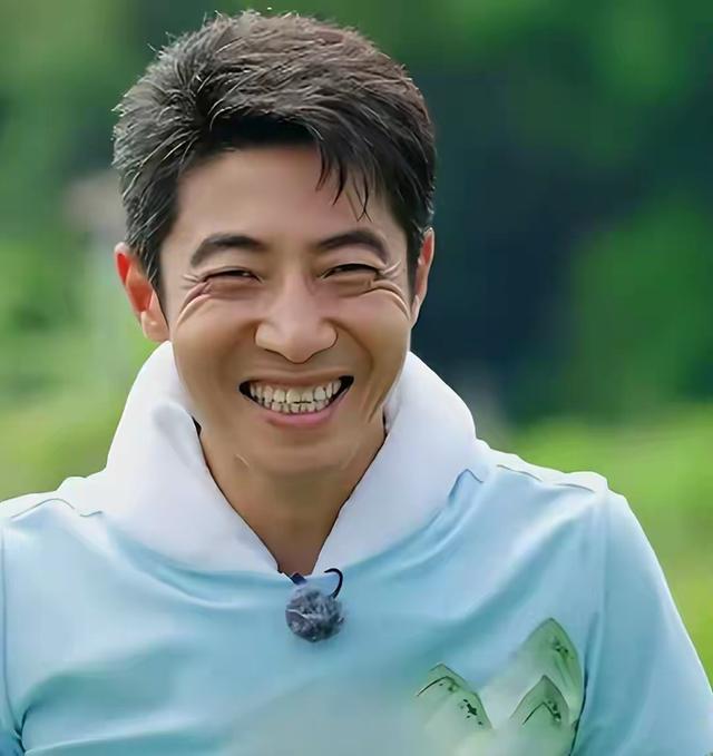 她和撒贝宁同居多年，却转身投入富豪怀抱，没想到现在竟沦落至此