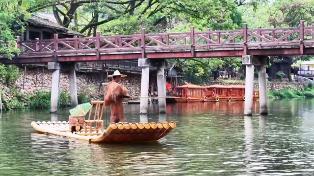 曲凹哩码头：飞天威亚解锁文旅新亮点