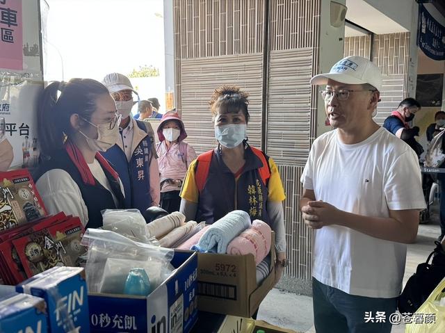 第四次大辩论落幕，张亚中不负众望获得认可，郑丽文表现一言难尽