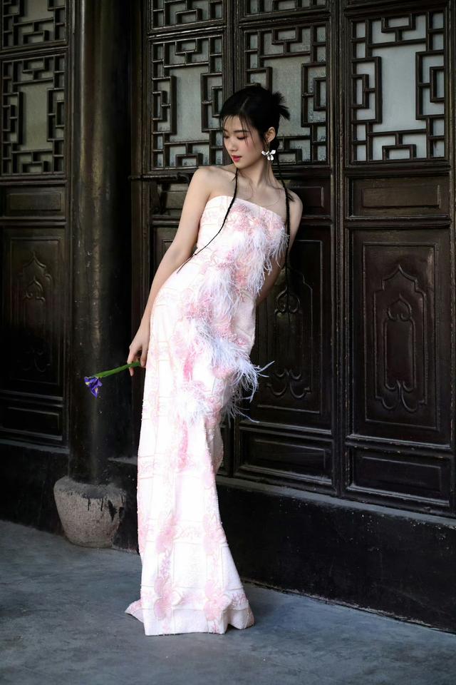 美图福利(17)，林允、杨幂、卢昱晓、宋雨琦、李一桐、孔雪儿