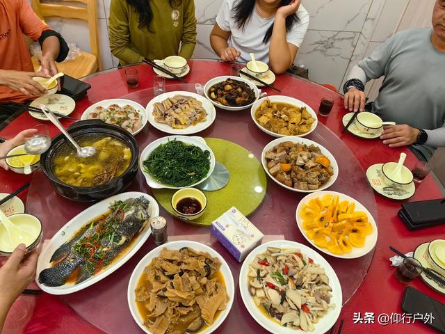 永定奥杳梯田穿越九十九岽徒步