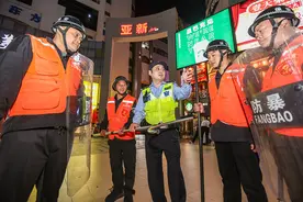 喝多了想打架？上海长寿路派出所试点在海底捞设醒酒“冷静屋”图片