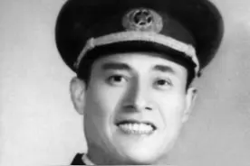 开国将帅里指挥生涯最长的将军是谁？1984年还亲自指挥收复了老山图片