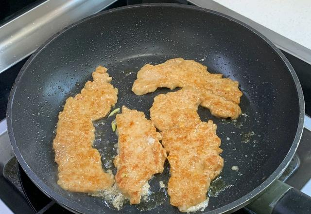 街边里脊肉不知道是什么肉？教你用猪肉制作，软嫩又入味，太香了