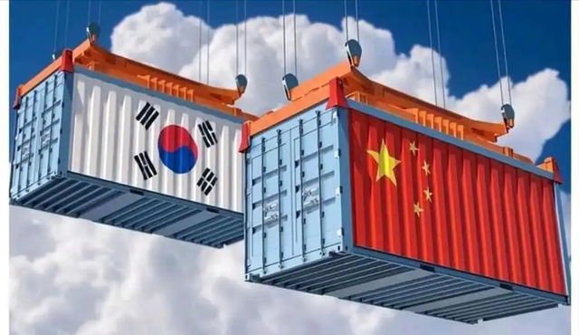 韩国外长离开北京当天	，李在明宣布“选美国	”，想让中国别太计较