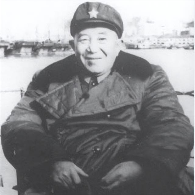 罗瑞卿在德国突然逝世，不是因为腿疾手术而是突发心梗没抢救过来