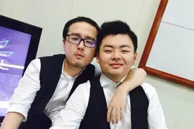 再见德云色！正式宣布解散！笑笑西卡发文告别，10年直播到此结束图片